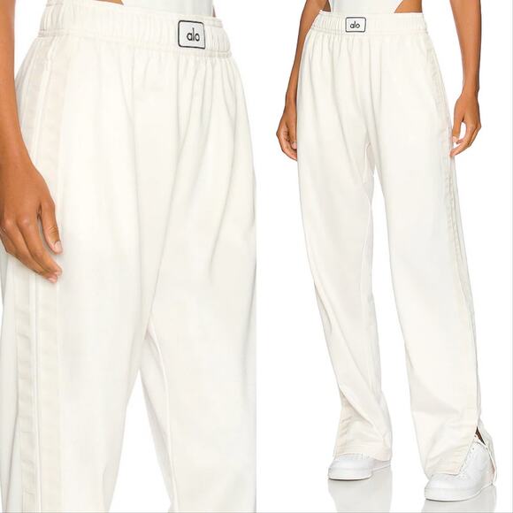 Alo Prize Winner Pant - Picture 1 of 4